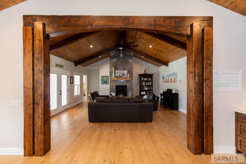 53 Black Hawk Drive Property Photo 8