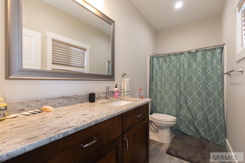 53 Black Hawk Drive Property Photo 33