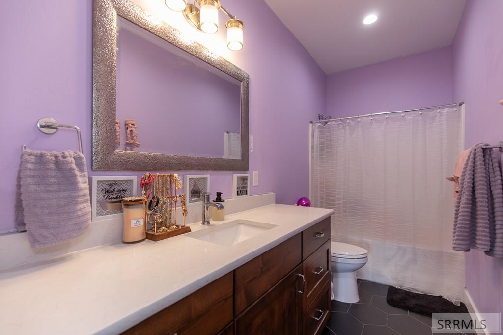 53 Black Hawk Drive Property Photo 39
