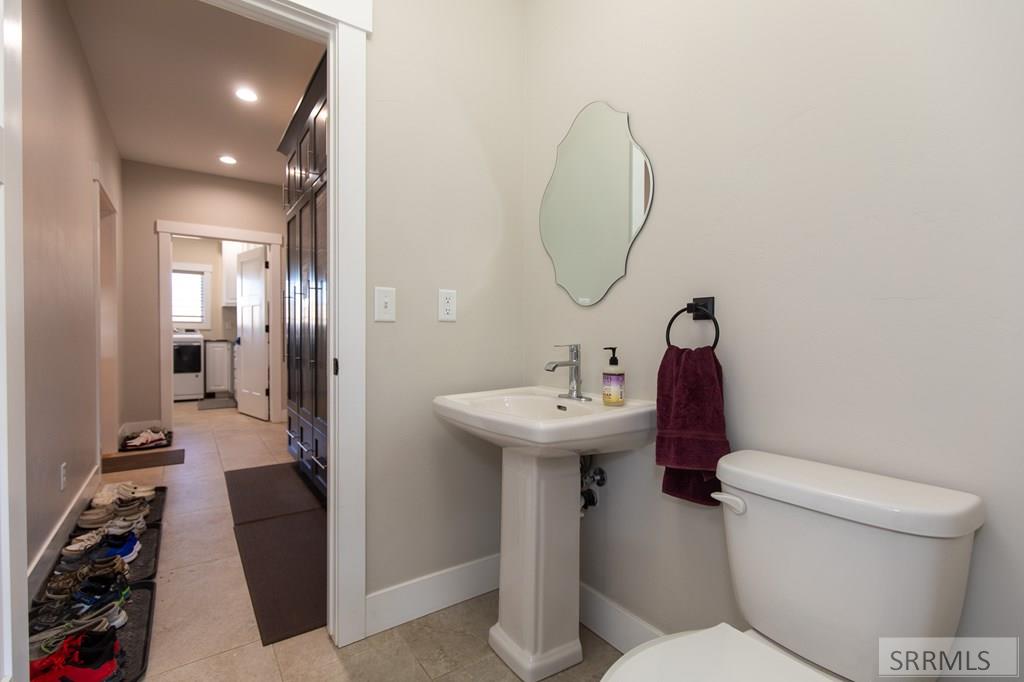 53 Black Hawk Drive Property Photo 48