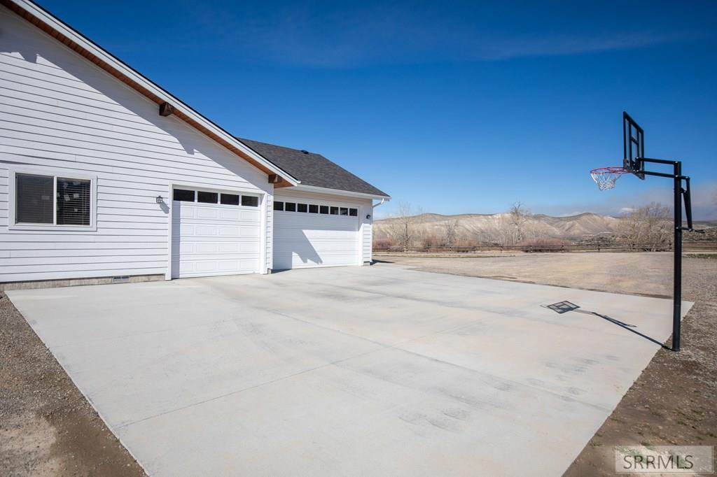 53 Black Hawk Drive Property Photo 51