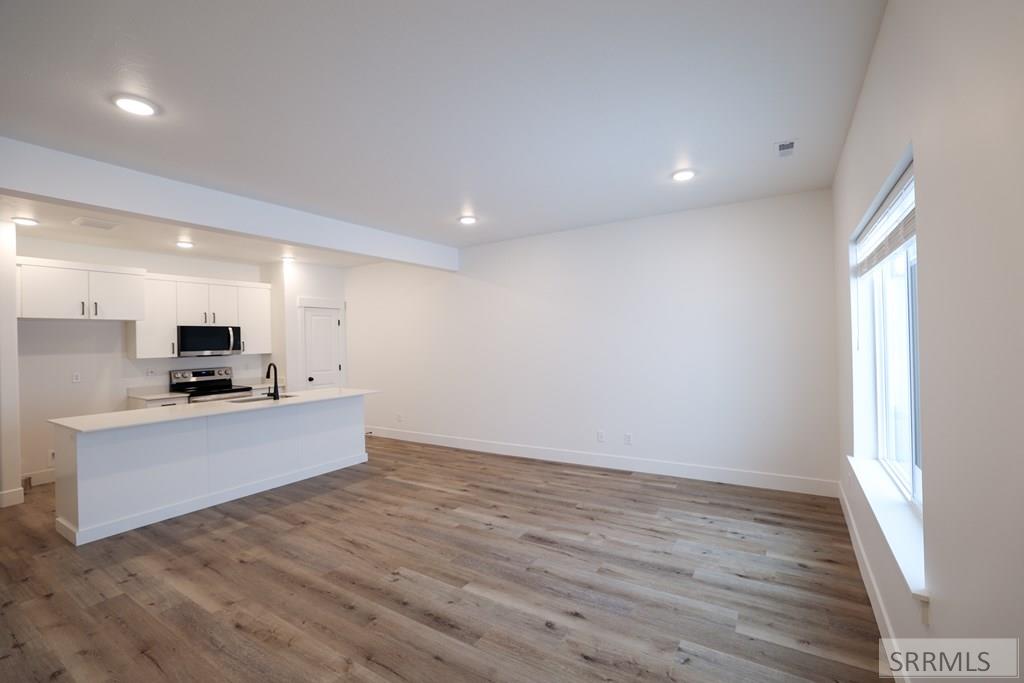1133 Lilah Street # 2 Property Photo 3