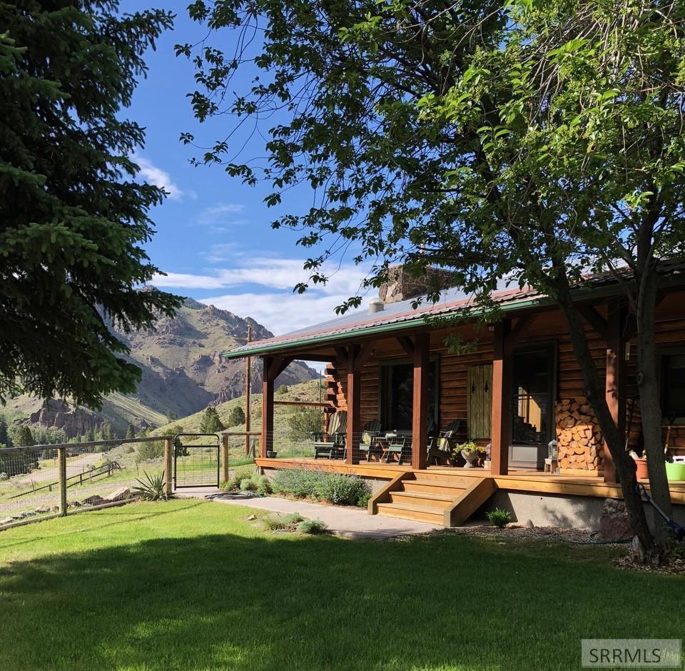 1874 S Hwy 93 Property Photo 34