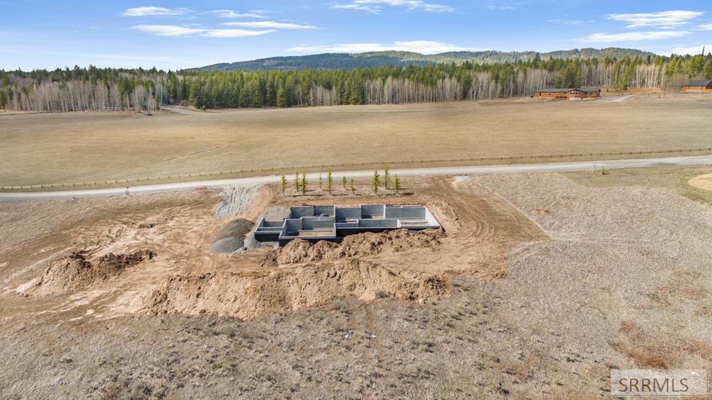 1660 Shadow Loop South Property Photo 47