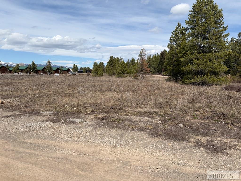 L 2&3 B 8 Pinon Drive Property Photo 2