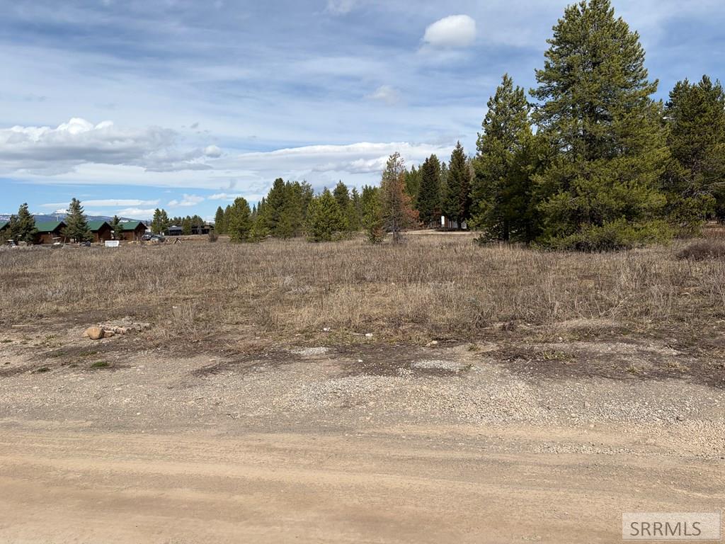 L 2&3 B 8 Pinon Drive Property Photo 3