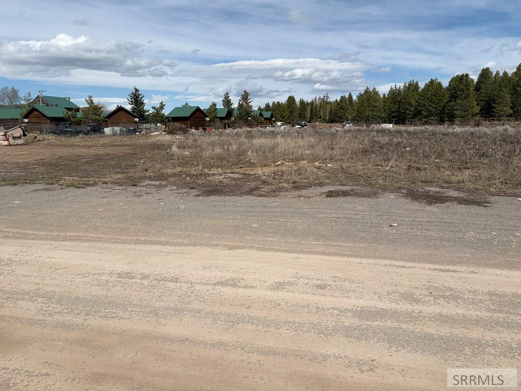 L 2&3 B 8 Pinon Drive Property Photo 4