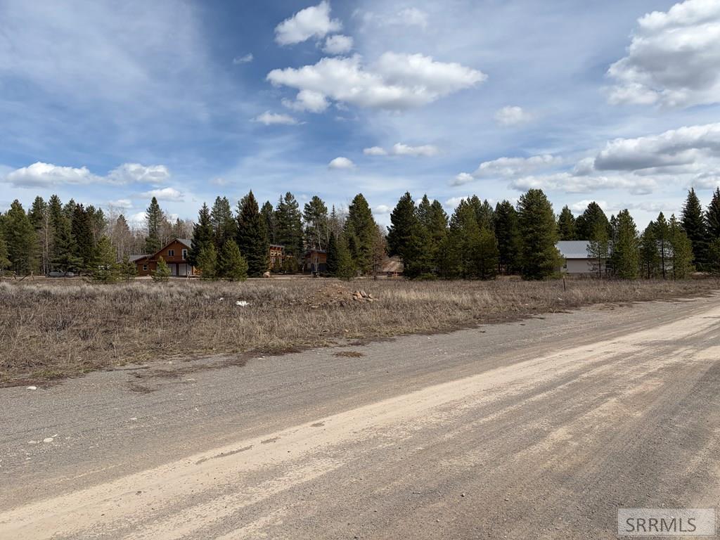 L 2&3 B 8 Pinon Drive Property Photo 5