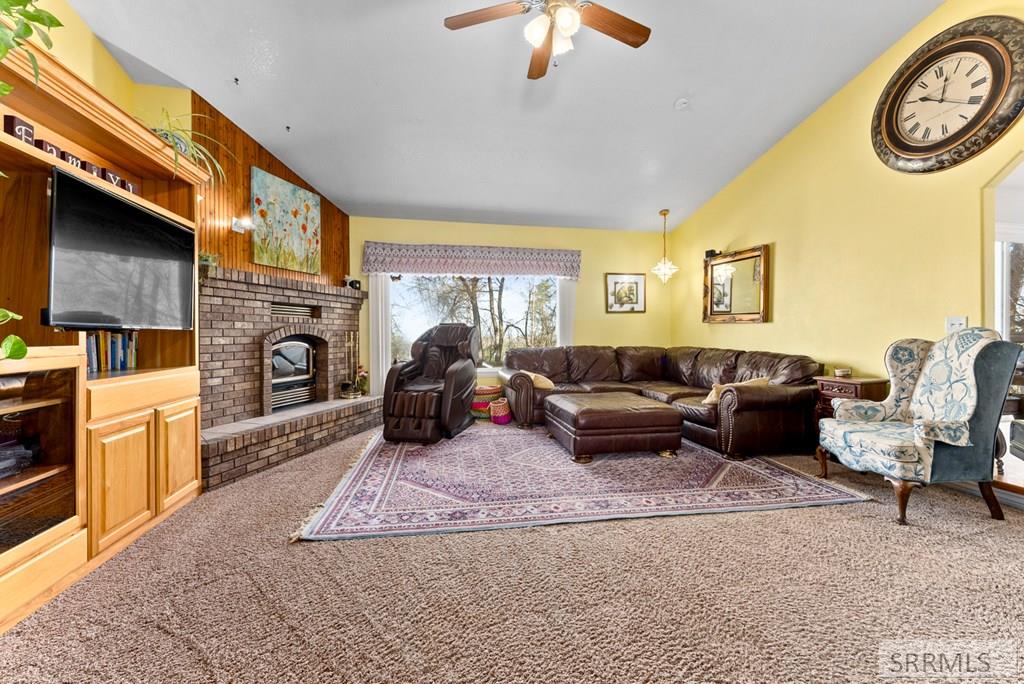 1522 Sod Farm Road Property Photo 11