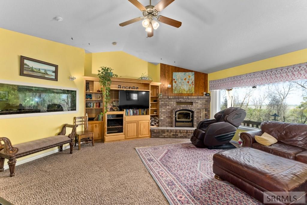 1522 Sod Farm Road Property Photo 13