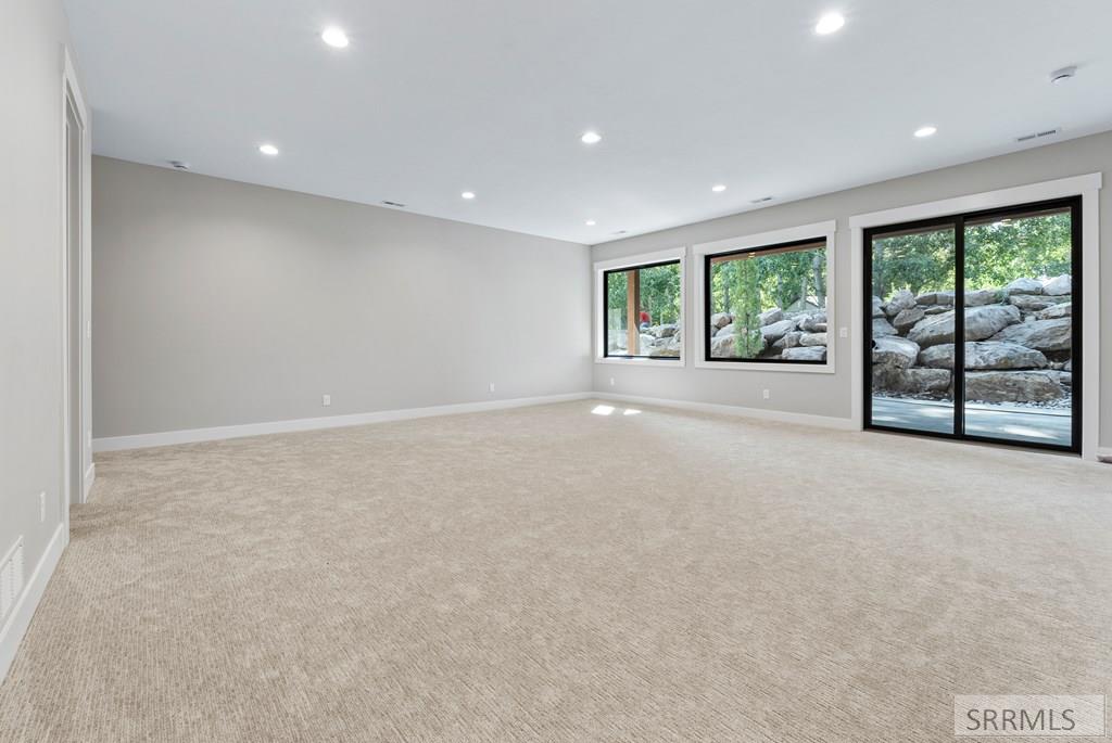 571 Partridge Lane Property Photo 31