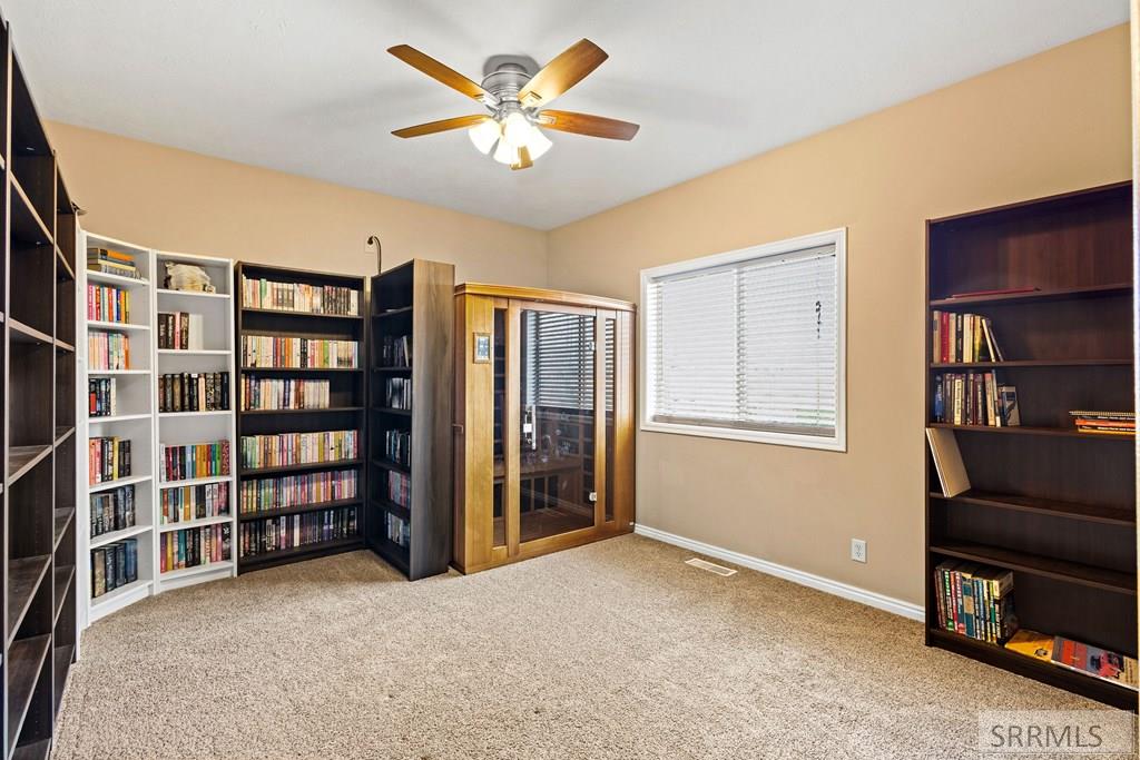2917 Woodbridge Circle Property Photo 40