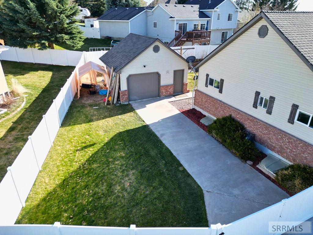 2266 E Olympic Avenue Property Photo 5