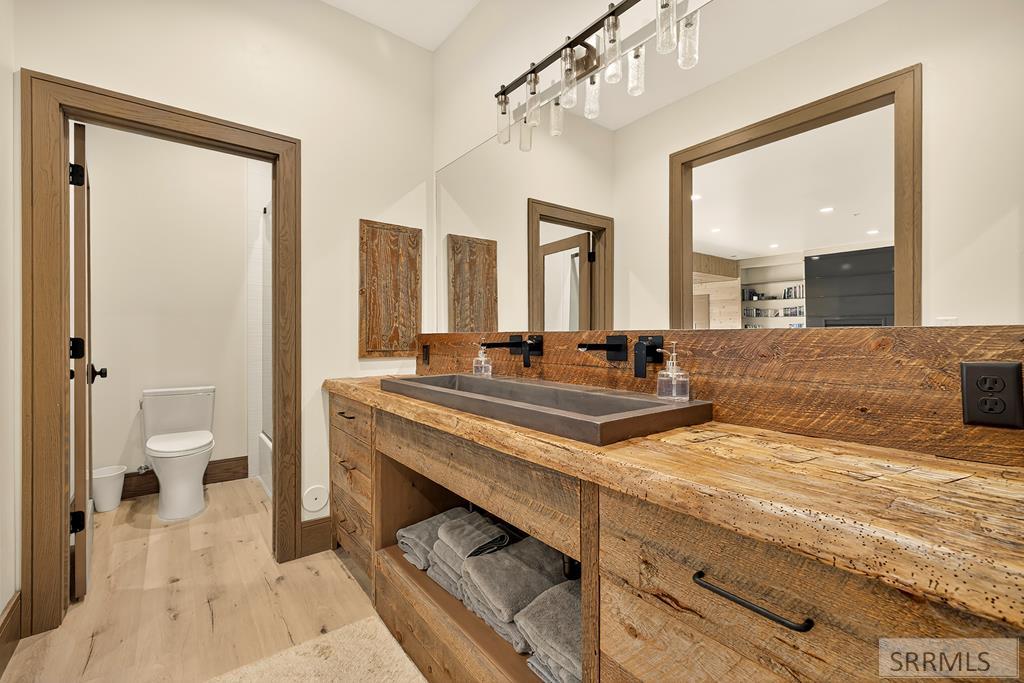 10465 Bluebird Road Property Photo 43