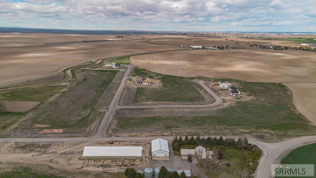 L2b1 Baseline Road Property Photo 8