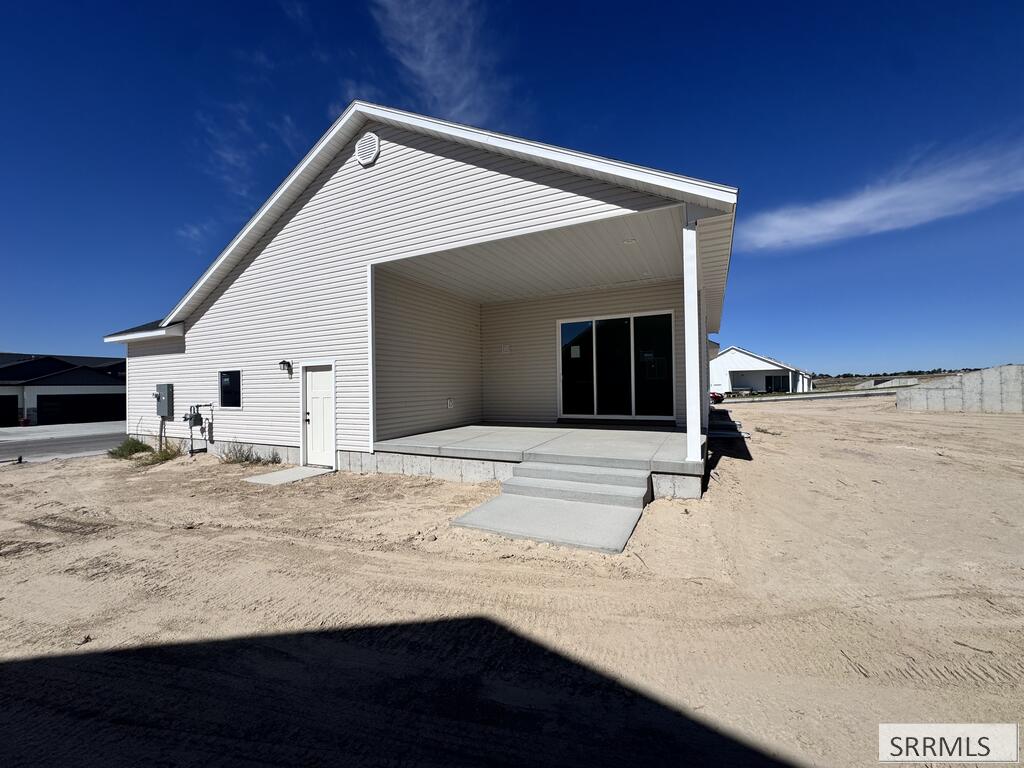 3032 Alexandre Drive Property Photo 27