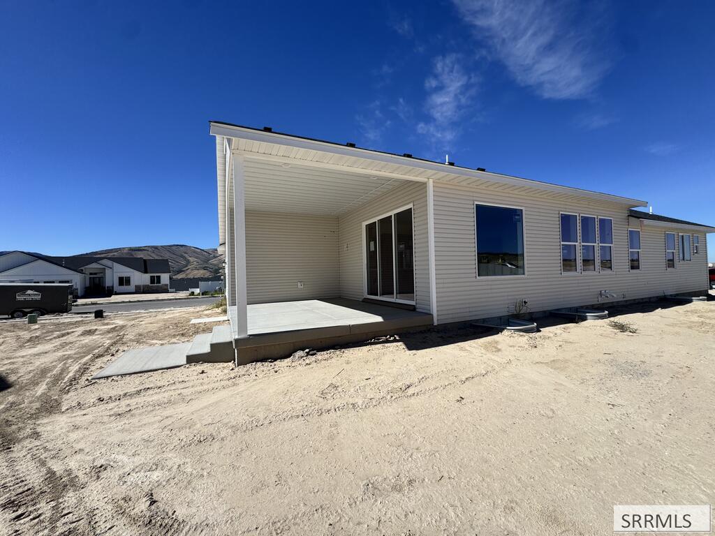 3032 Alexandre Drive Property Photo 28