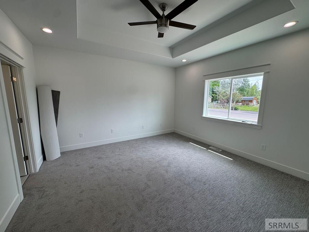 390 Wind River Circle Property Photo 14
