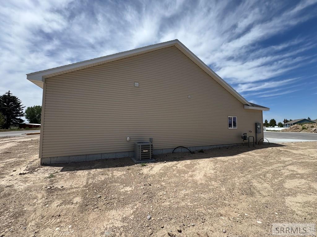 390 Wind River Circle Property Photo 26