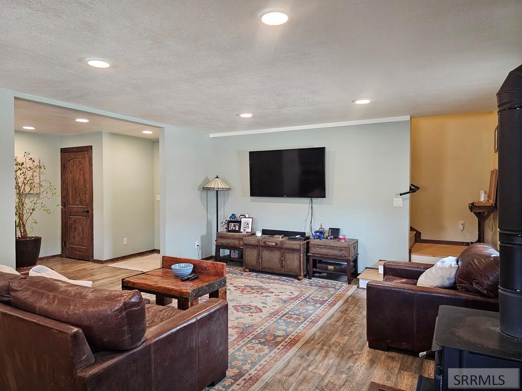 24 Pickett Loop Property Photo 18