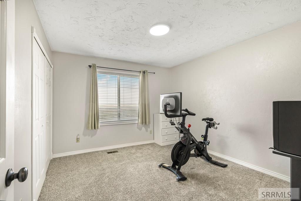 9898 N 35th W Property Photo 28