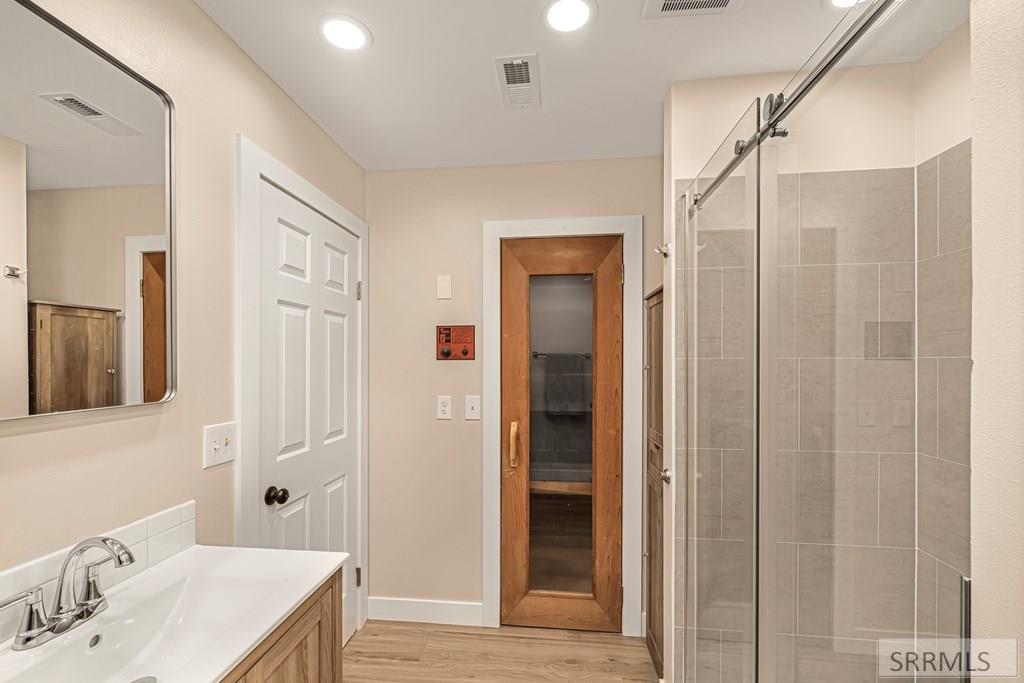 9898 N 35th W Property Photo 48