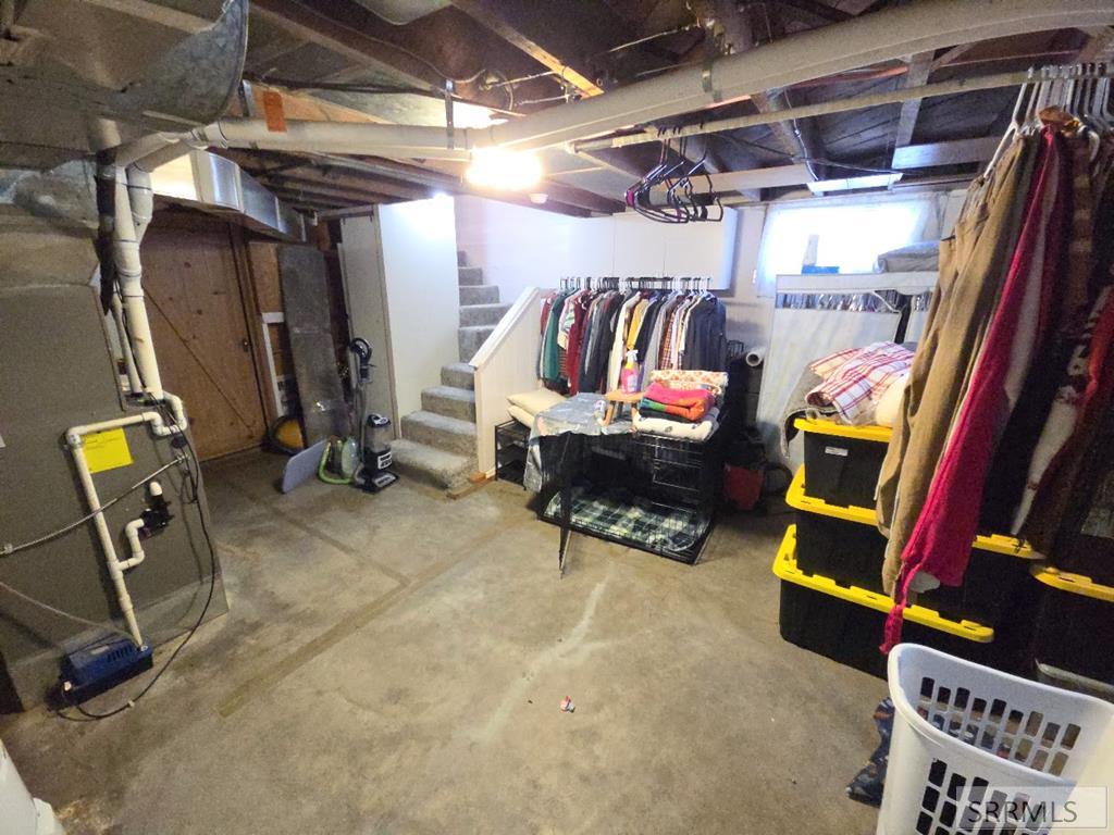 311 Gladstone Street Property Photo 40