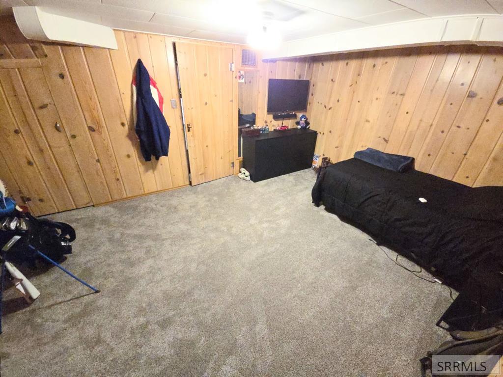 311 Gladstone Street Property Photo 43