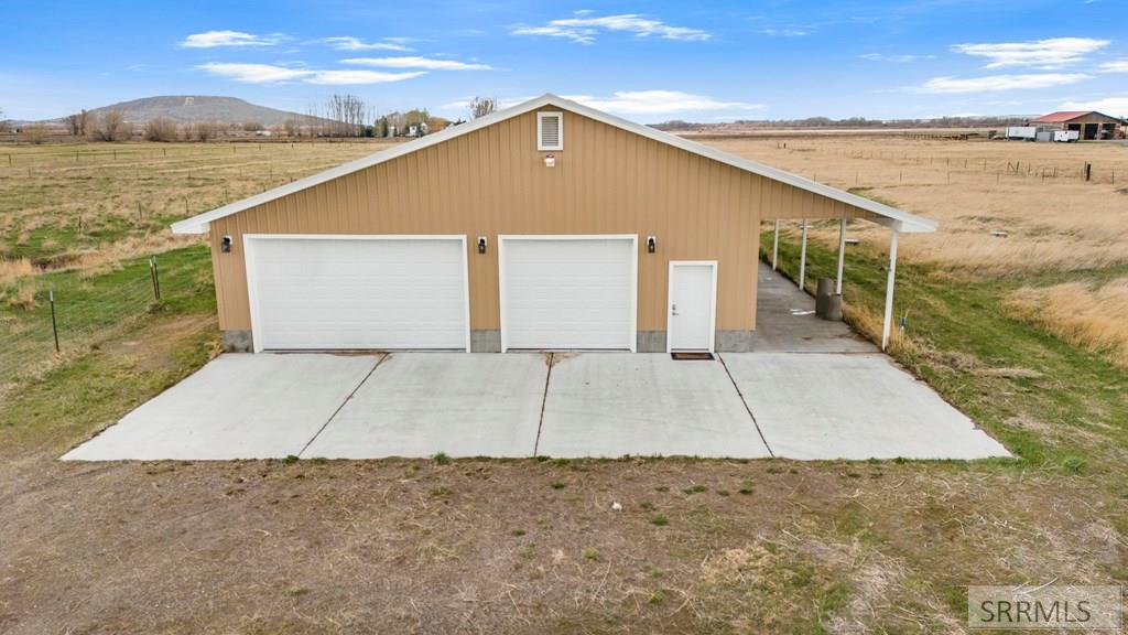 645 S 5500 W Property Photo 17