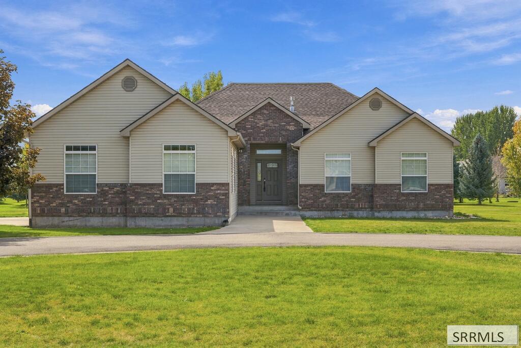 3930 E 144 N Property Photo 2