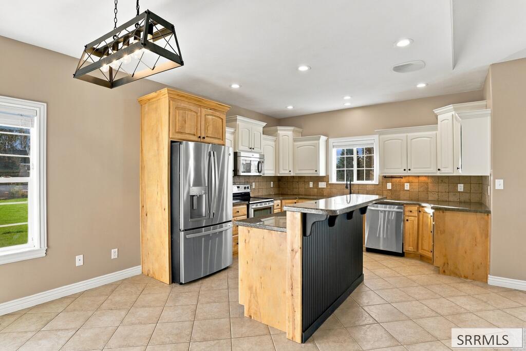 3930 E 144 N Property Photo 10