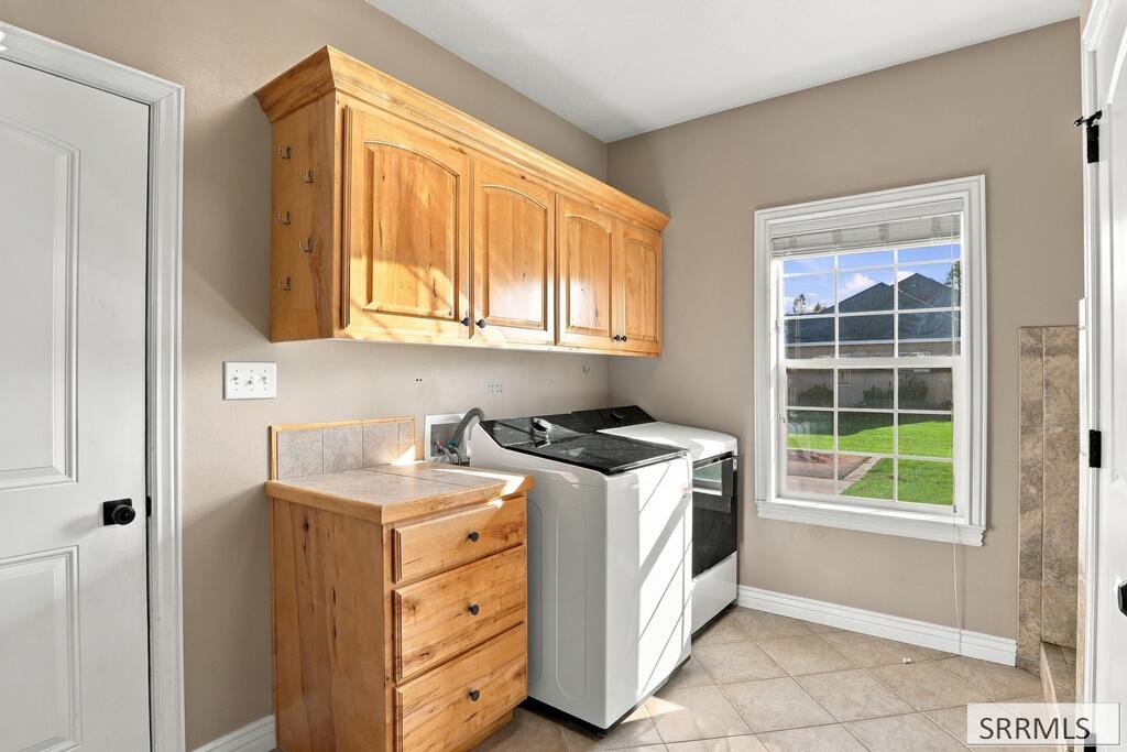 3930 E 144 N Property Photo 14