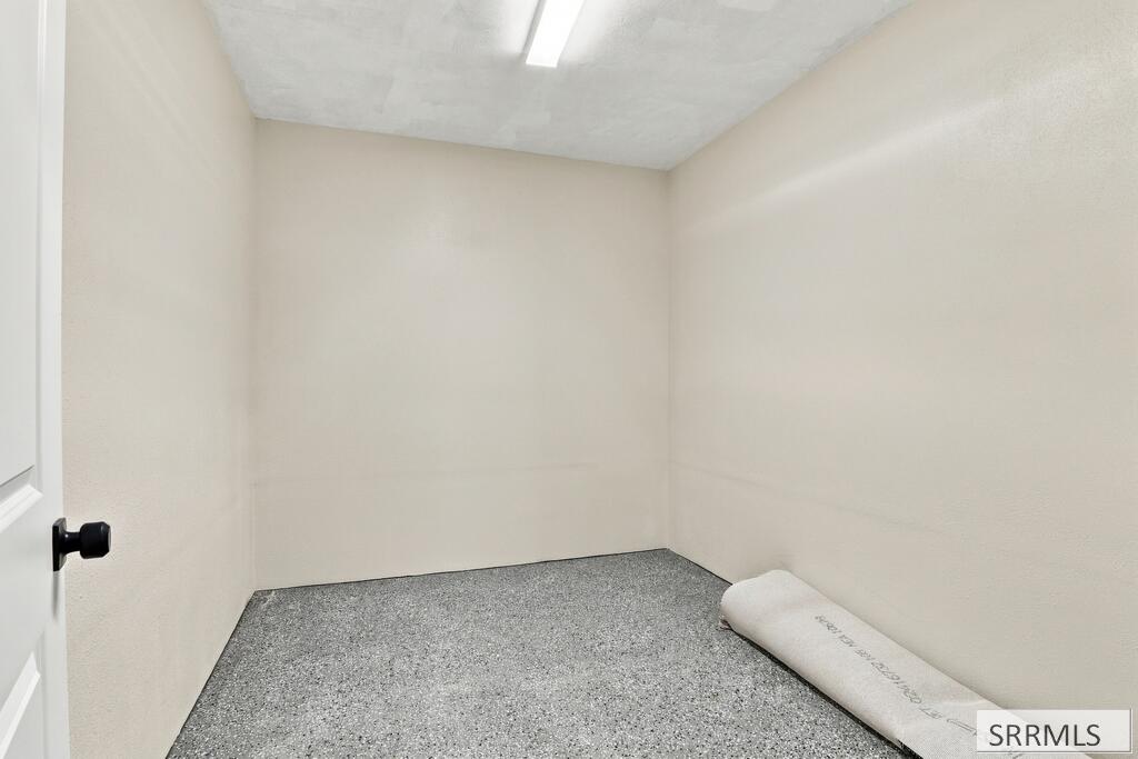 3930 E 144 N Property Photo 41