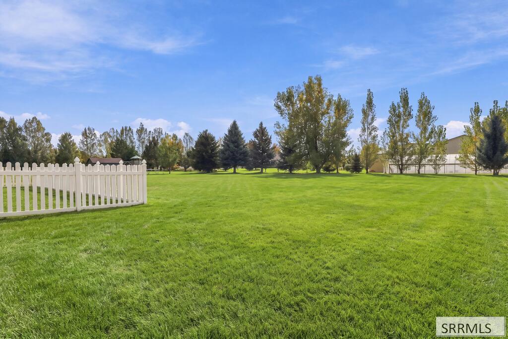 3930 E 144 N Property Photo 44