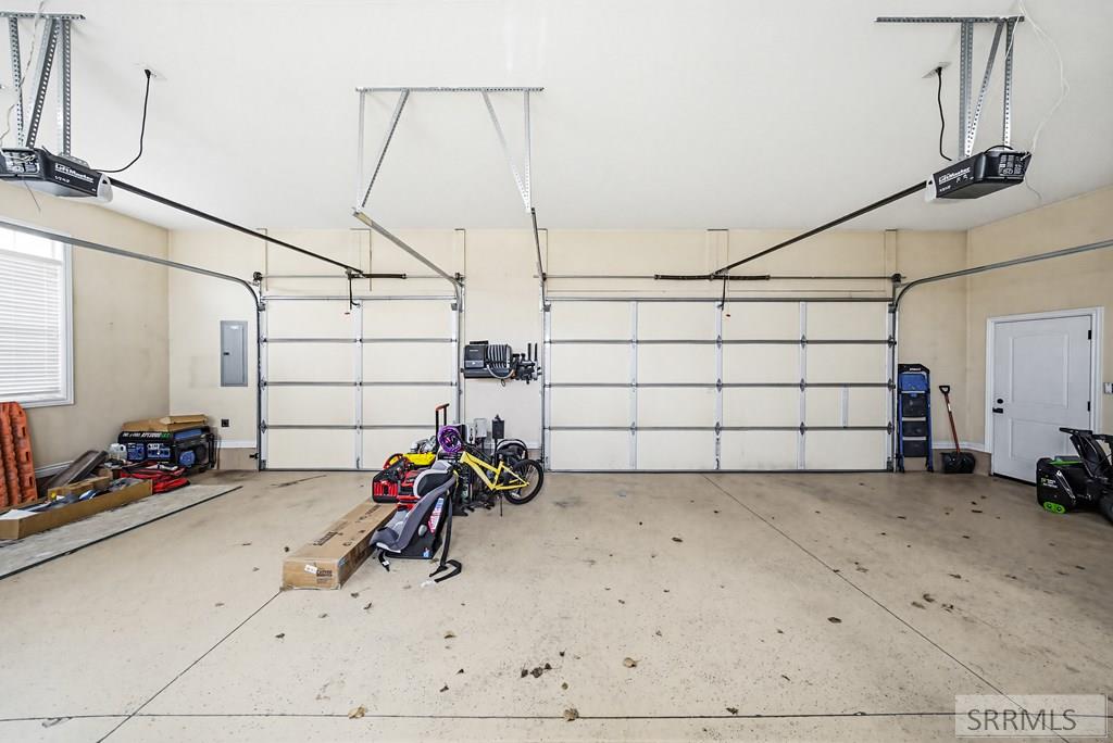 3930 E 144 N Property Photo 71