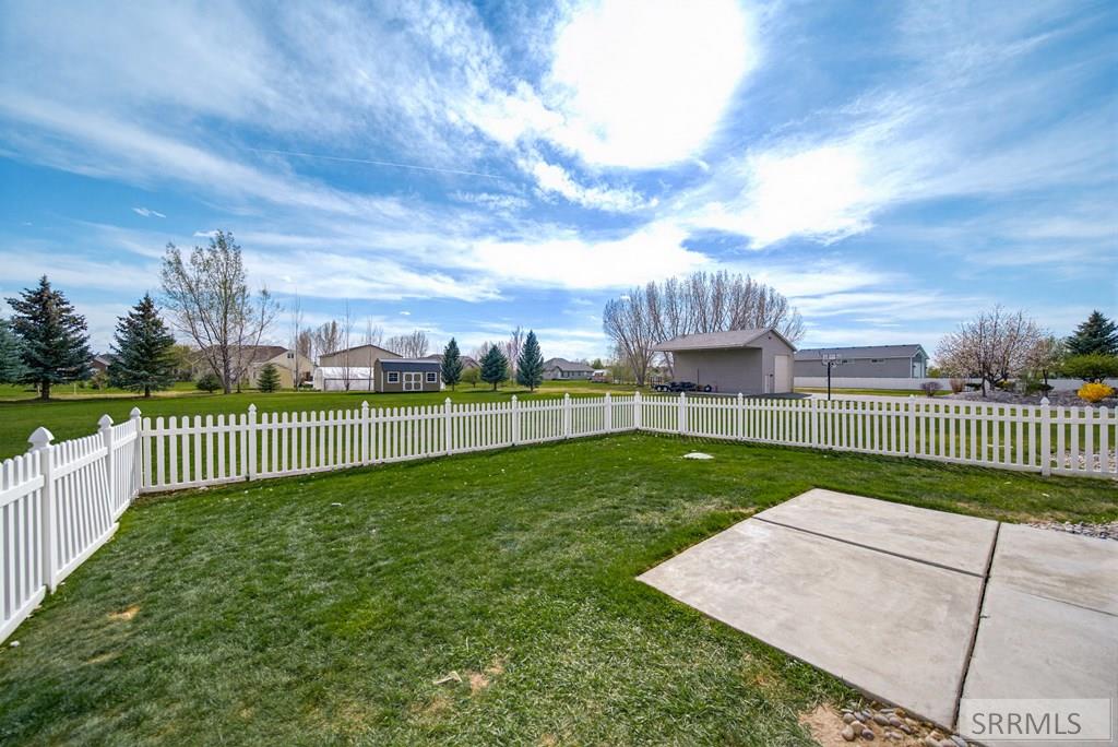 3930 E 144 N Property Photo 73