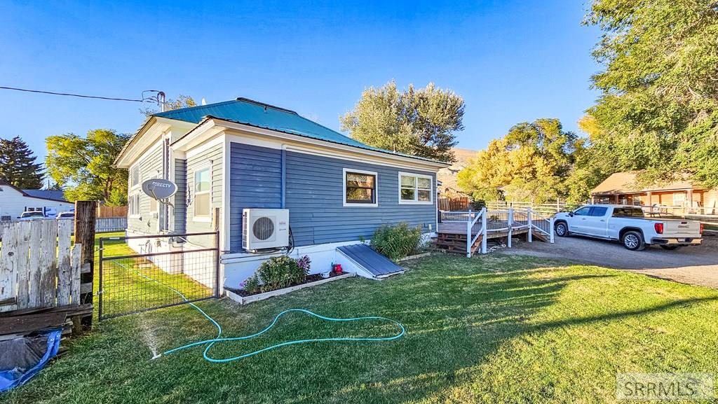 210 E Salmon Avenue Property Photo 41