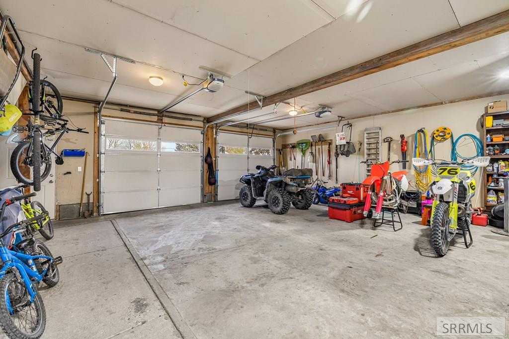 806 N 650 E Property Photo 32