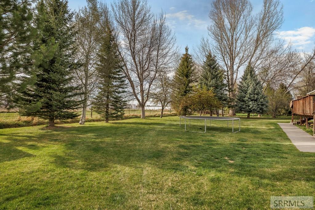806 N 650 E Property Photo 38