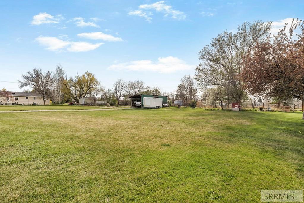 806 N 650 E Property Photo 39