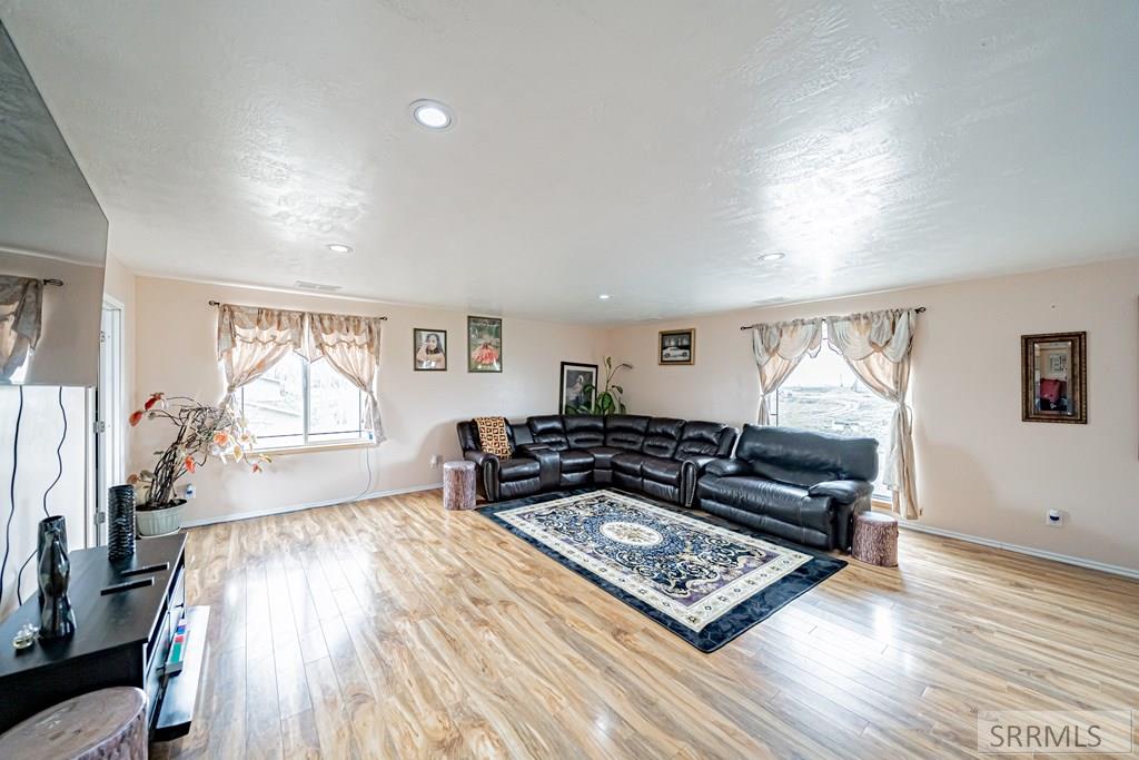 2492 E 2100 N Property Photo 26