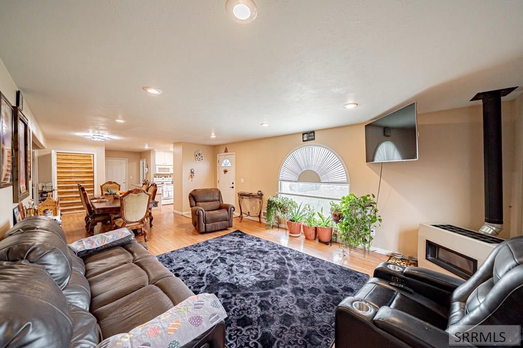 2492 E 2100 N Property Photo 28