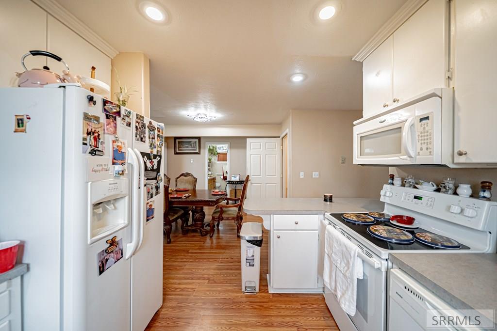 2492 E 2100 N Property Photo 34