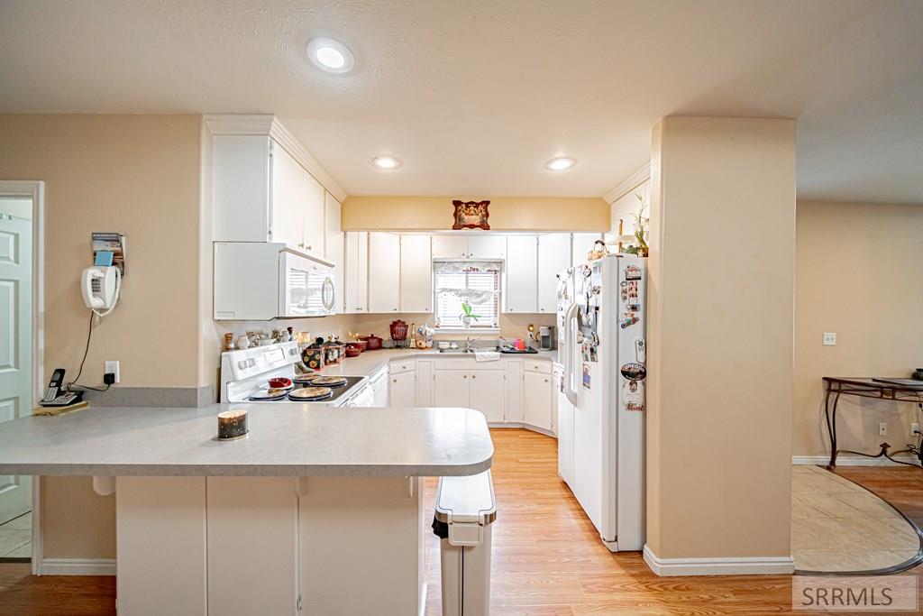 2492 E 2100 N Property Photo 37