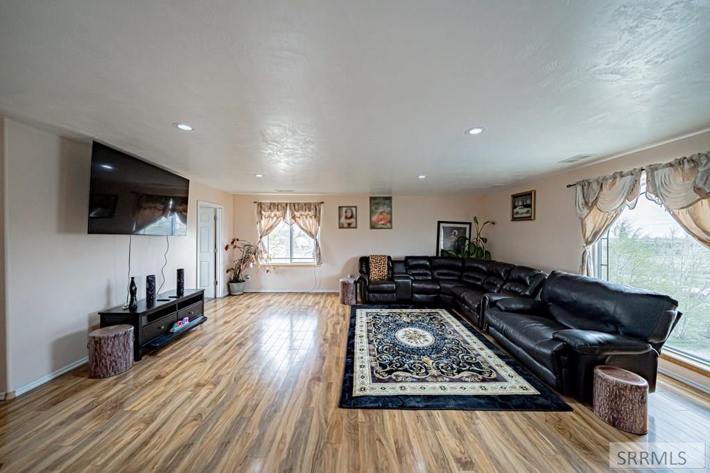 2492 E 2100 N Property Photo 49