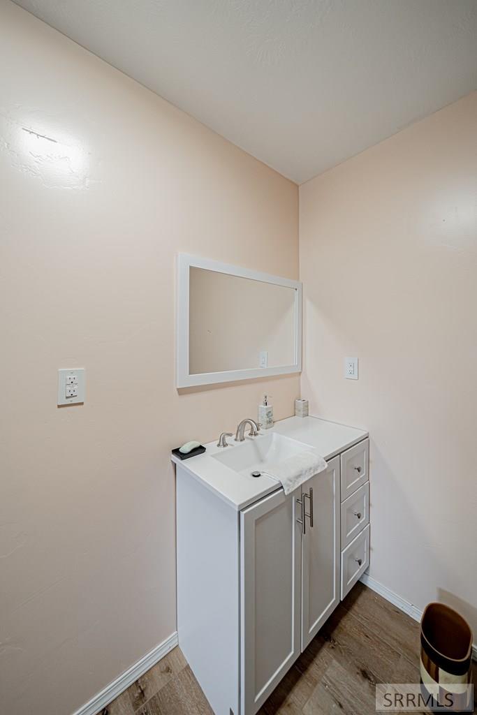 2492 E 2100 N Property Photo 60