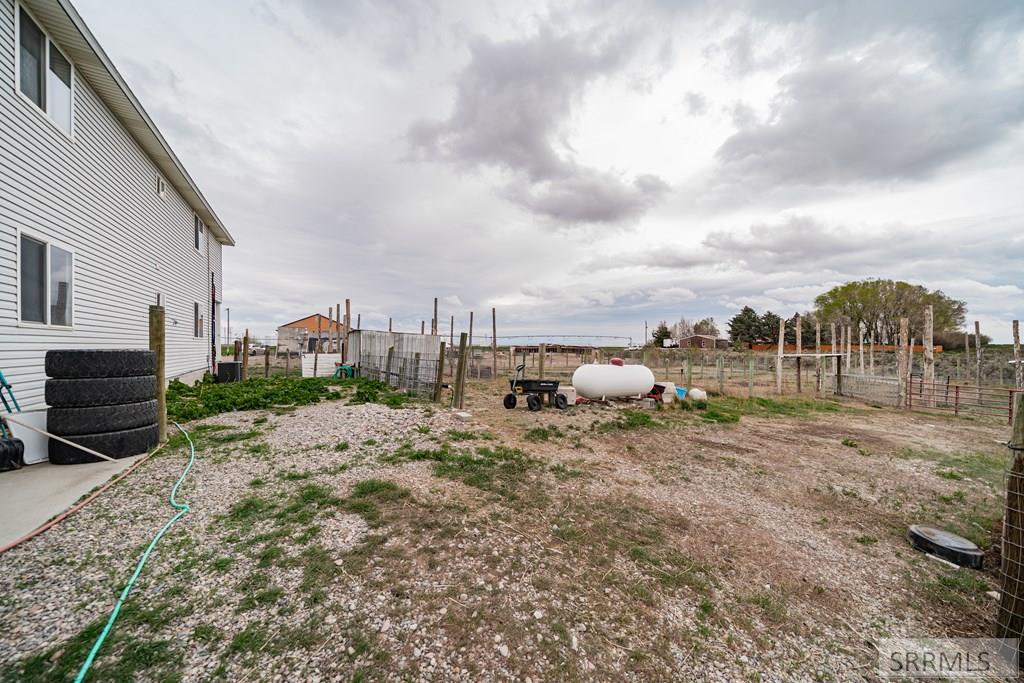 2492 E 2100 N Property Photo 72