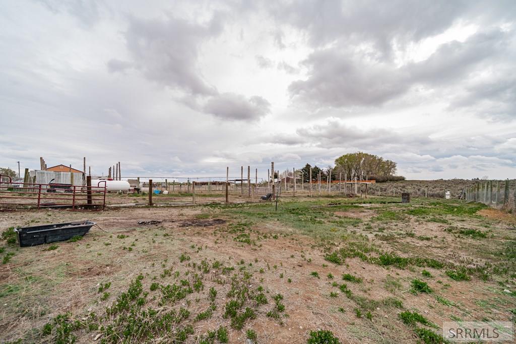 2492 E 2100 N Property Photo 73