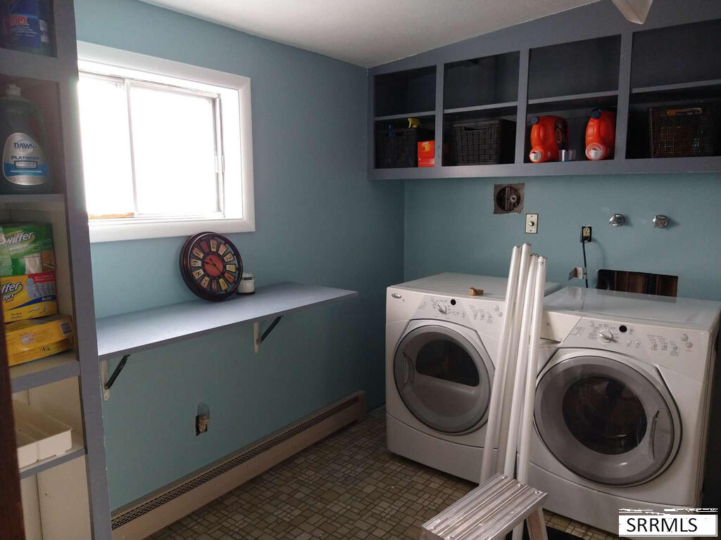 8 Goodman Lane Property Photo 9