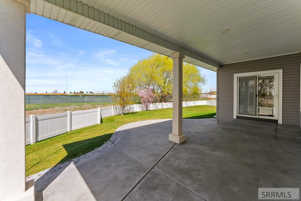3221 E Ringneck Drive Property Photo 45